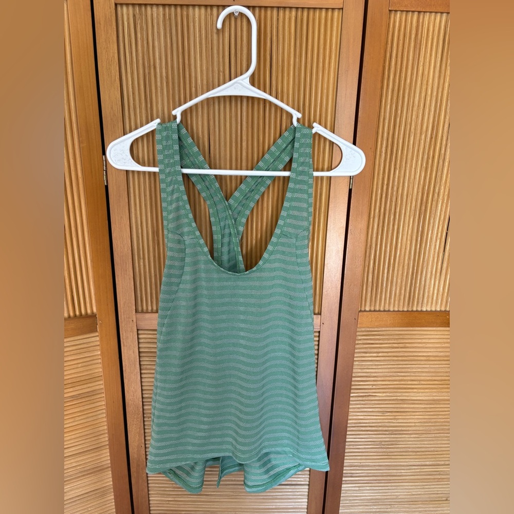 Zyia Athletic Green Striped Tank Top